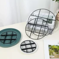 kf-S495b97613872497599be4c9018e7d1698-Anti-Rot-Root-Plastic-Planter-Rack-Flower-Pot-Tray-Drip-Plant-Flowerpot-Tray-Indoor-Outdoor-Home מעמד פלסטיק לעציצים עבור מגשי טפטוף (מונע ריקבון שורשים) לאוורור וניקוז יעילים